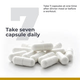 En salle de sport, flacon et ambiance sportive évoquant récupération et performance