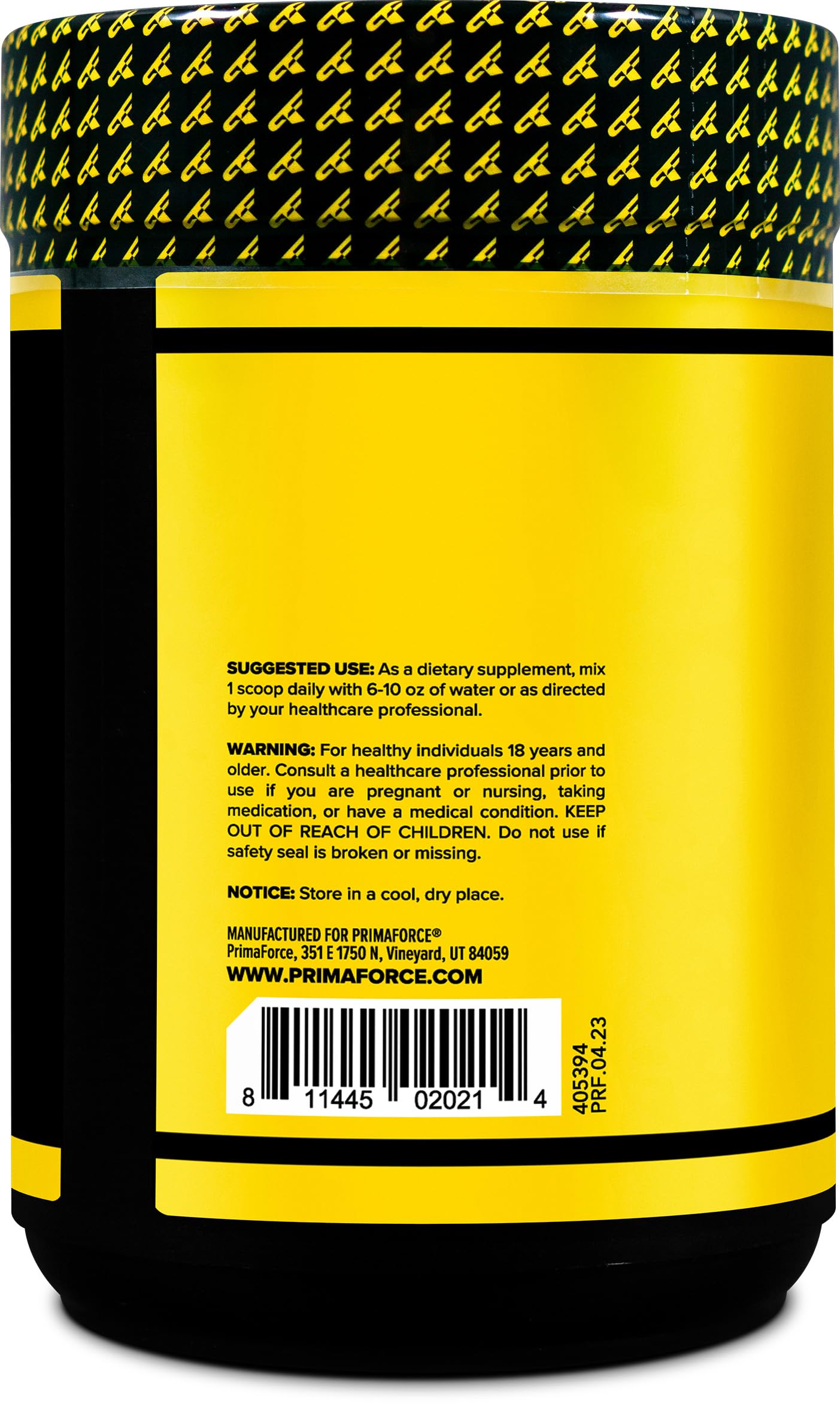 Primaforce L-Glutamine poudre dans l'eau se dilue rapidement sans grumeaux.