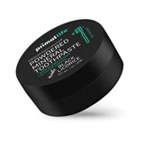 Saveur réglisse noire présente dans la poudre dentifaire Primal Life Organics pour le brossage.