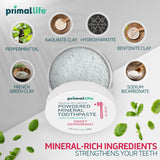 Texture minérale douce avec bicarbonate de soude pour un brossage efficace.