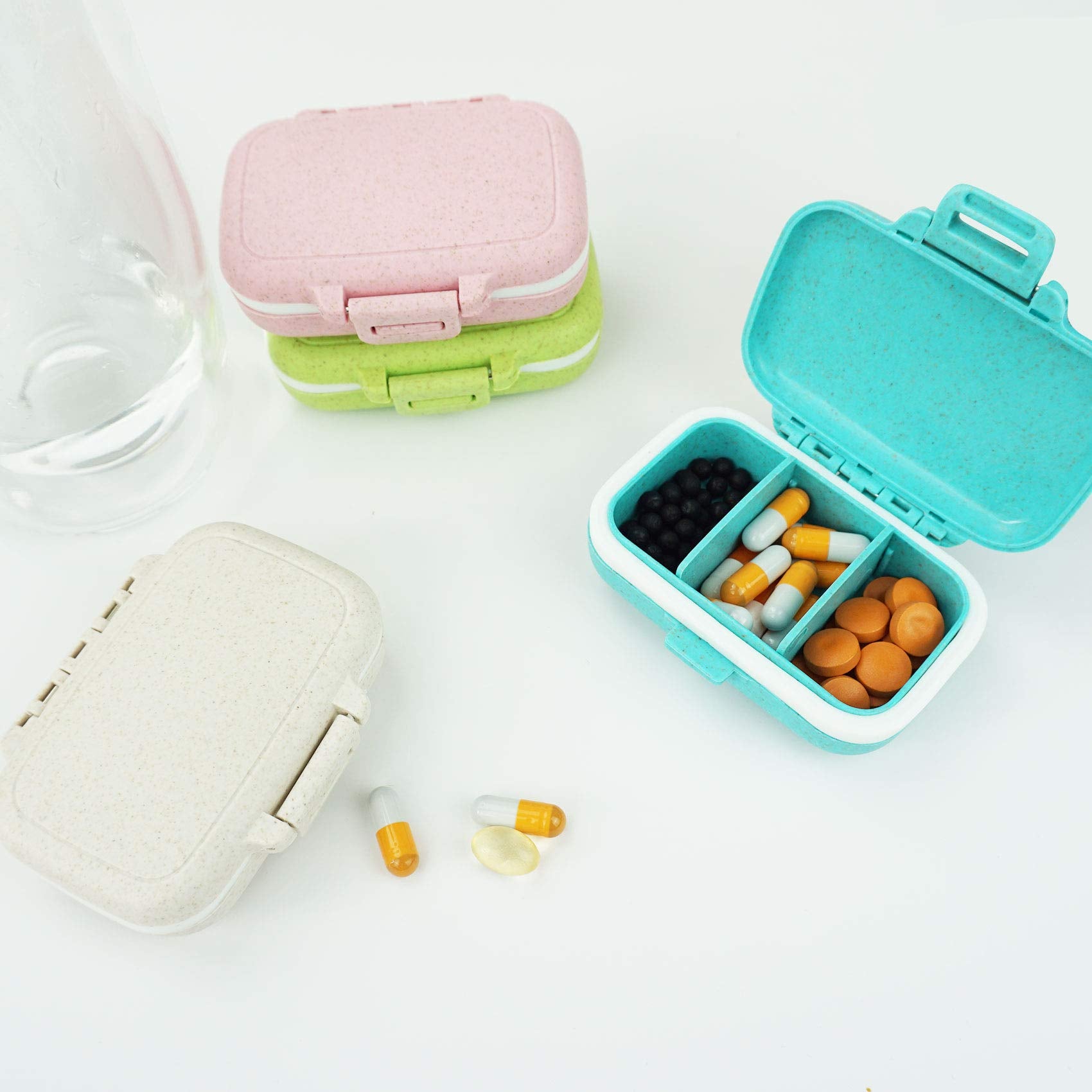 Qeedy contenu divers pour pilules, vitamines et petits objets