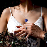 QINJIEJIE pierre lapis-lazuli, parfaite pour pratique spirituelle et énergie positive.