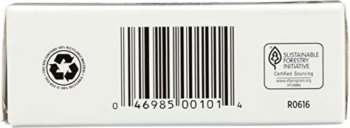 Ingrédients naturels visibles contribuant à l'hydratation douce.