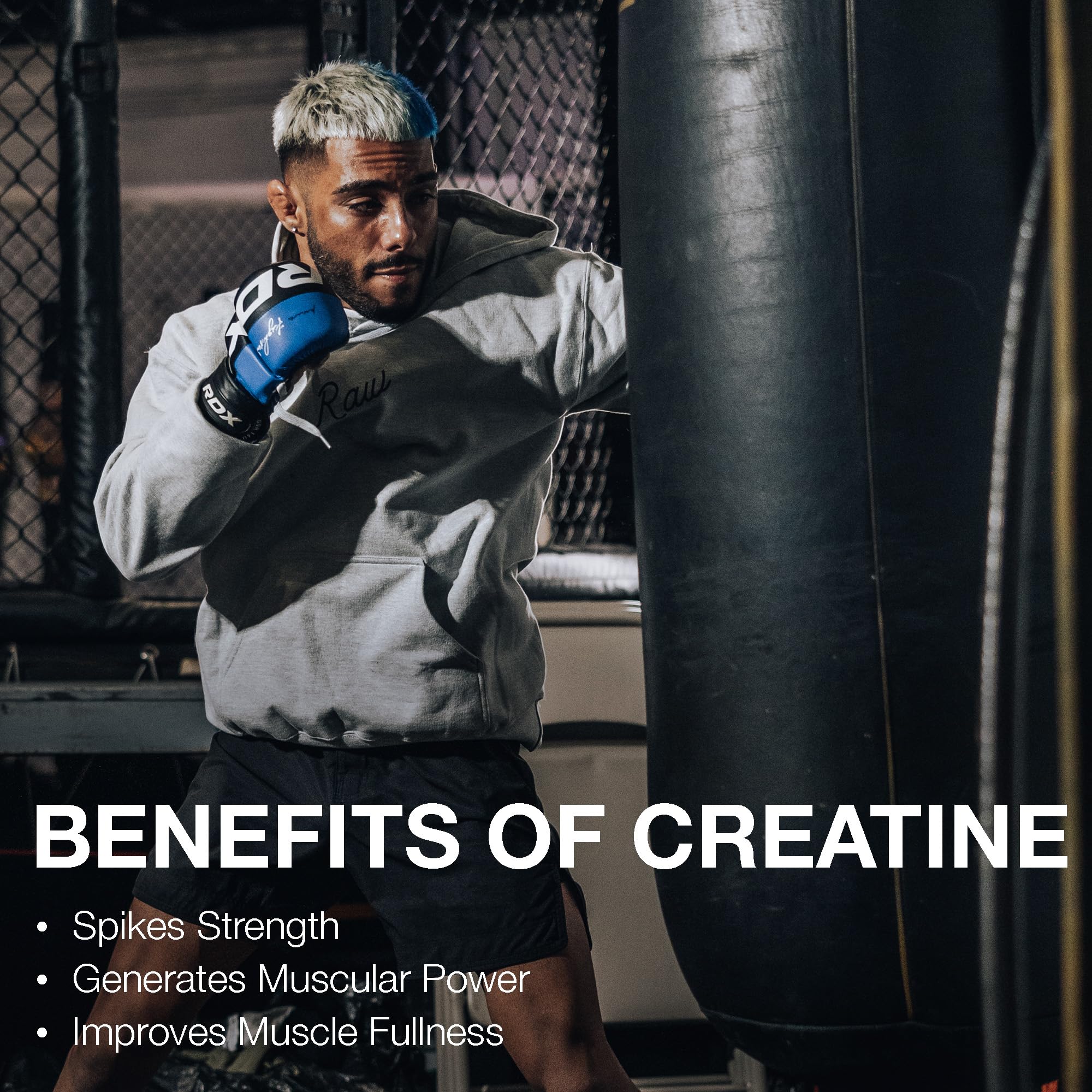 Poudre RAW Nutrition Monohydrate prête à être consommée avant l’entraînement.