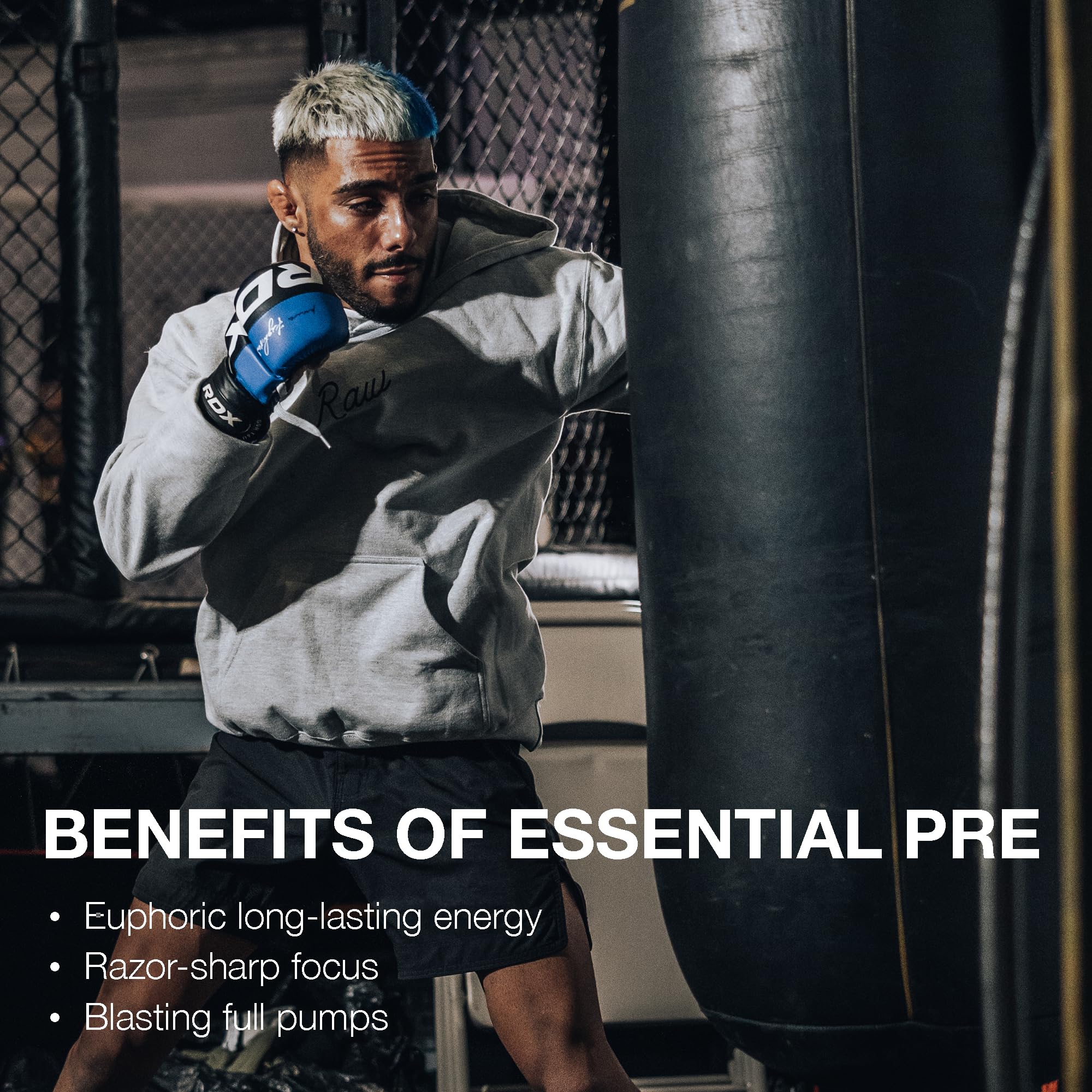 RAW Essential Pre – Puissance et pompes musculaires durant l’entraînement.