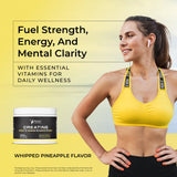 RAW Synergies Creatine Ananas, verre avec glaçons, boisson savoureuse favorisant récupération et hydratation post-sport.
