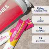 Real Ketones poudre framboise-citronnade versement facile après l'entraînement.