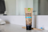 Earthpaste Redmond usage quotidien – brosse simple et efficace.