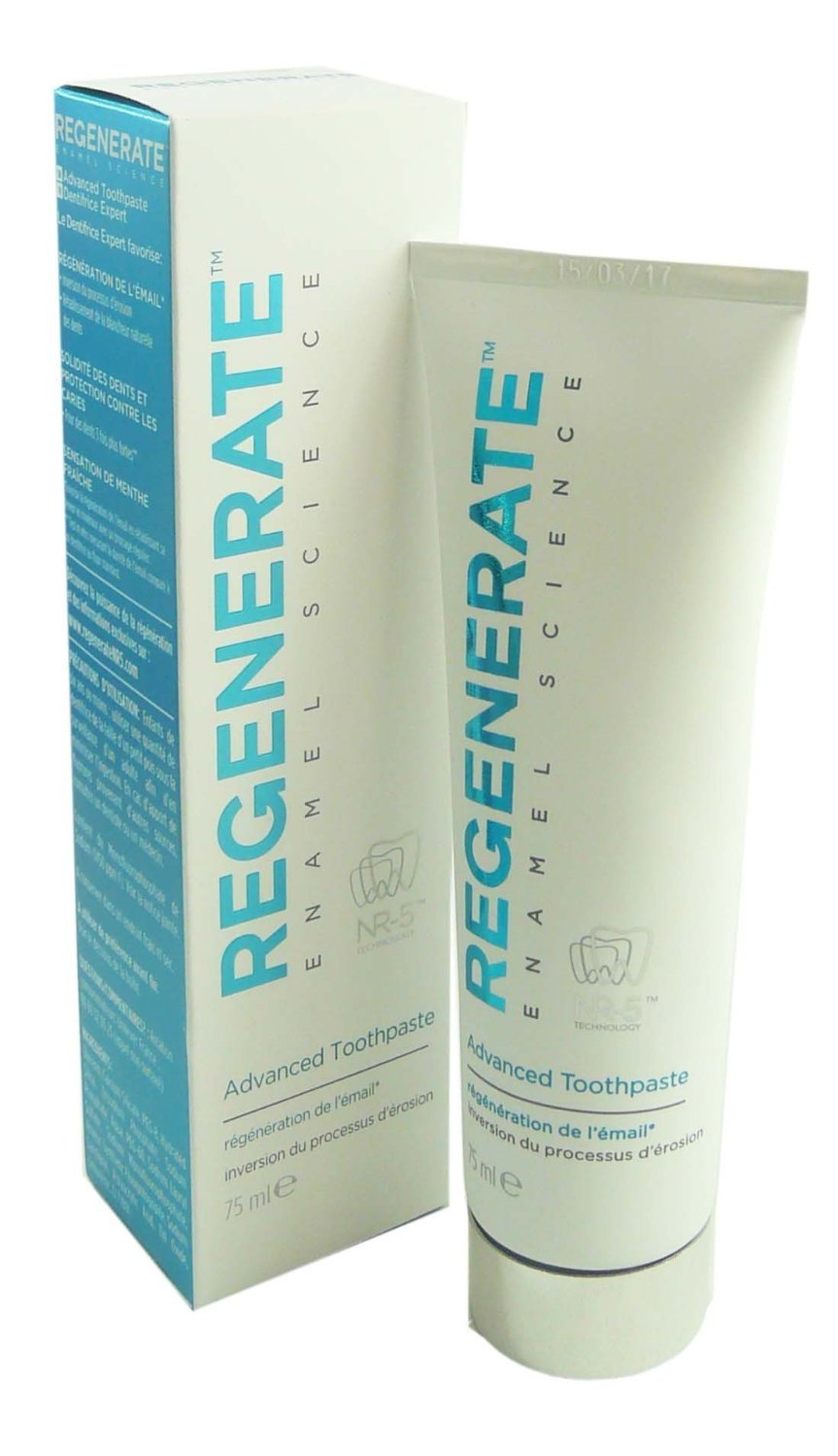 Utilisation du dentifrice Regenerate dans la routine bucco-dentaire pour un soin général.
