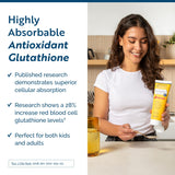 Tri-Fortify de Researched Nutritionals, verre doseur, glutathion liposomal, absorption potentielle améliorée.