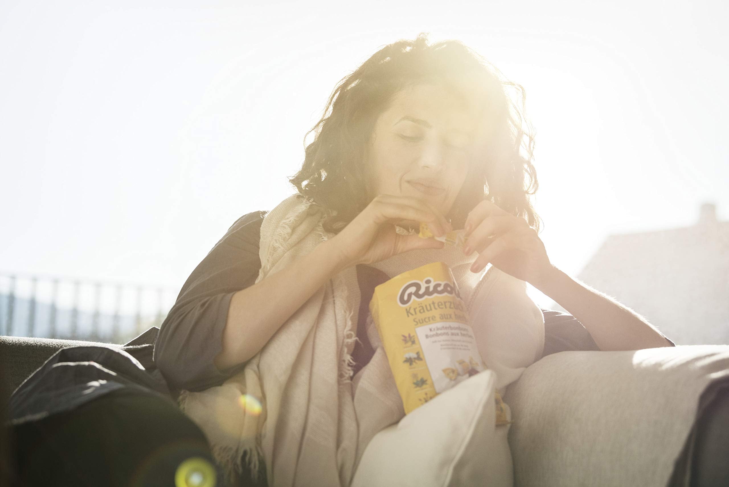 Format portable Ricola, idéal pour le travail et les voyages.