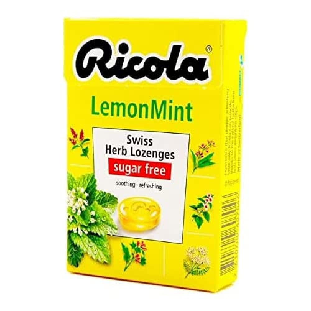 Pastilles Ricola sans sucre Citron Menthe dans une boîte, praticité trois paquets.