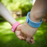 Bracelets moustiques RiptGear portables – parfaits pour le voyage et la randonnée.