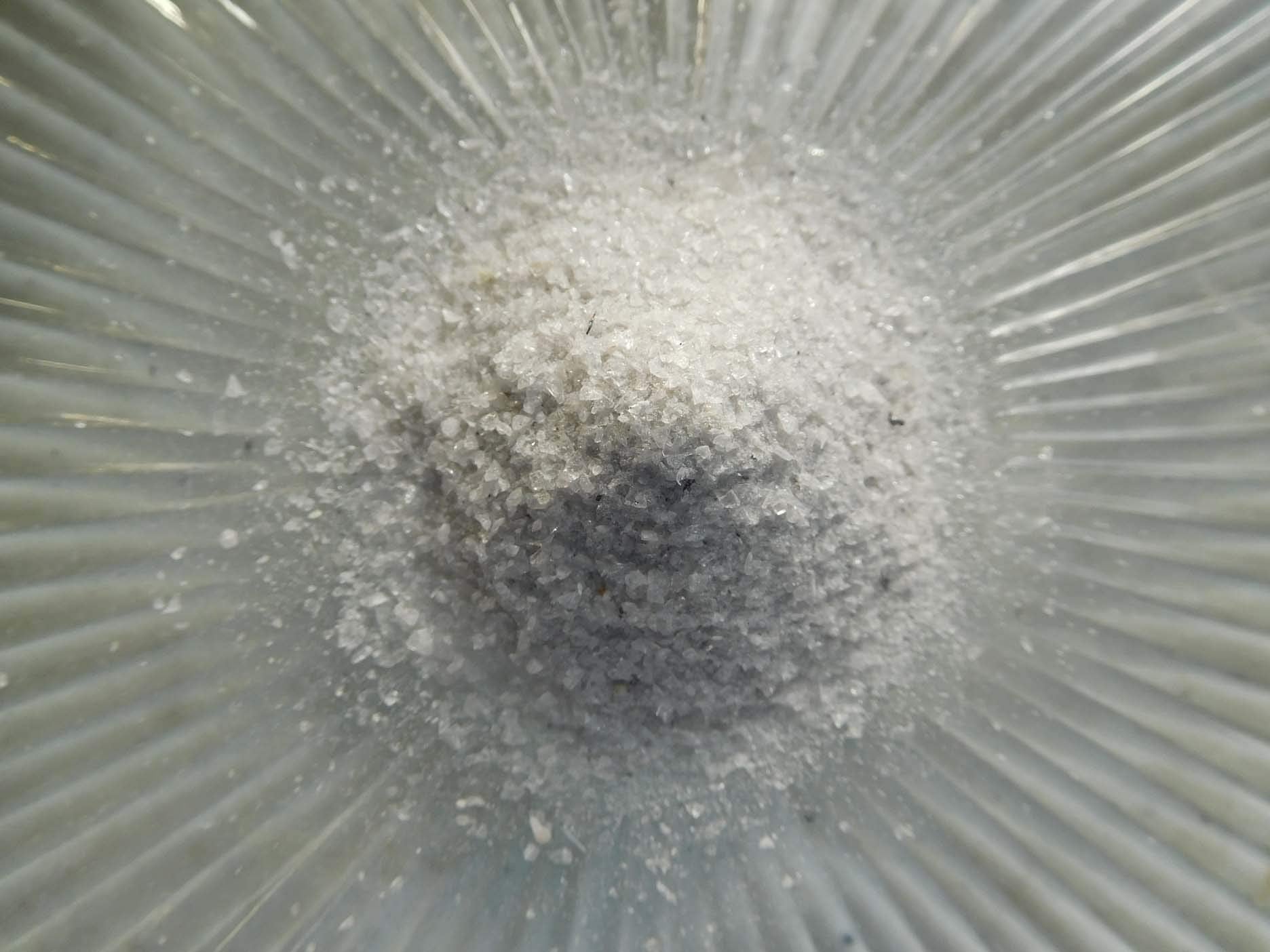 Rise Perspective Quartz Rose poudre grains : parfait pour modelage, sculpture et décorations.