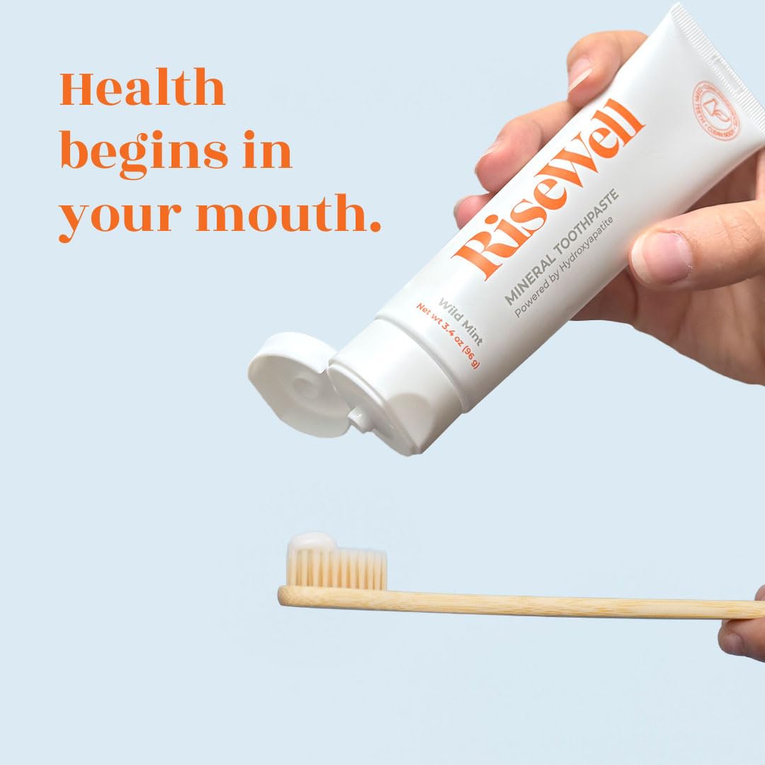 RiseWell Dentifrice minéral - format voyage pratique pour soins dentaires en déplacement.