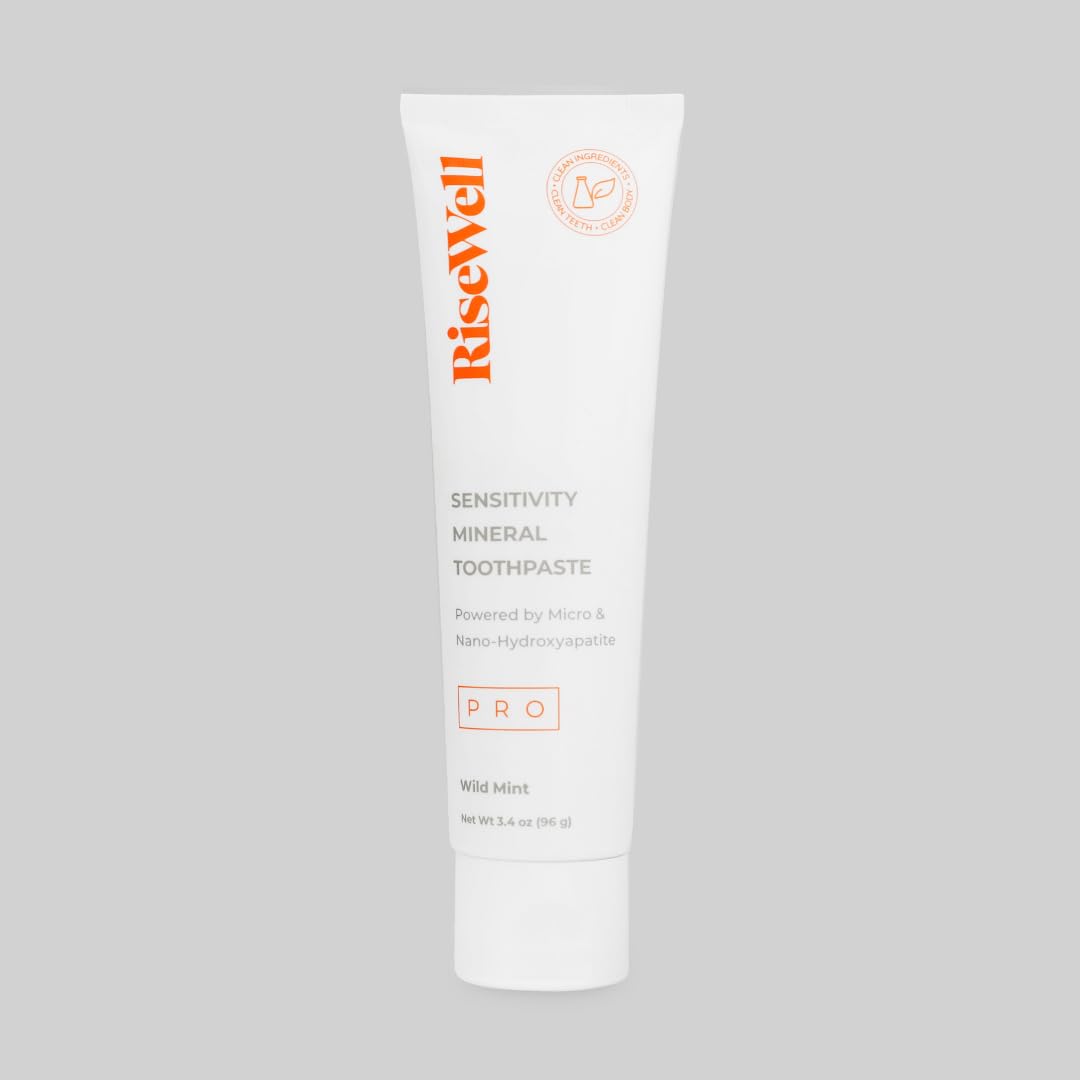 RiseWell PRO dentifrice minéral à la menthe sauvage, offre une fraîcheur durable et naturelle.
