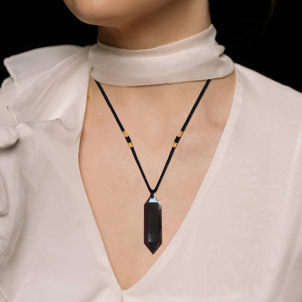 Texture cristal naturelle sur le pendentif Runyangshi et éclat unique