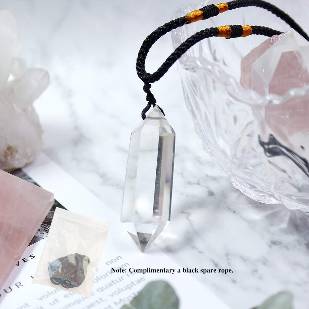 Pendentif Runyangshi quartz clair 6 facettes, pièce unique et sobre.
