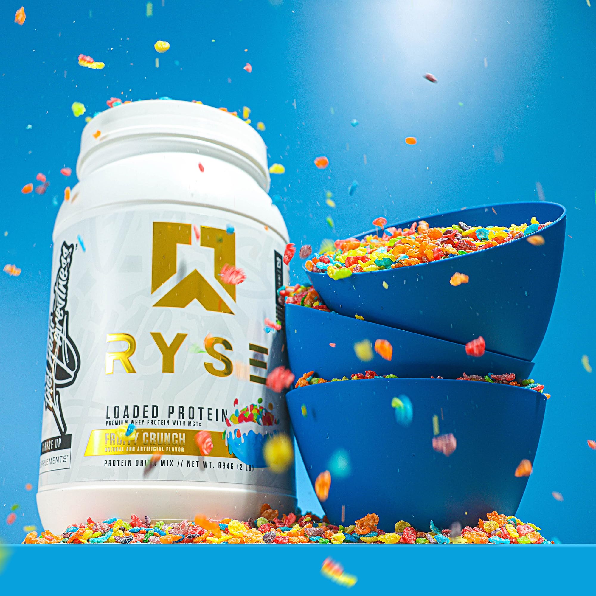 RYSE Loaded Protéine Fruity Crunch pot moderne dans la cuisine