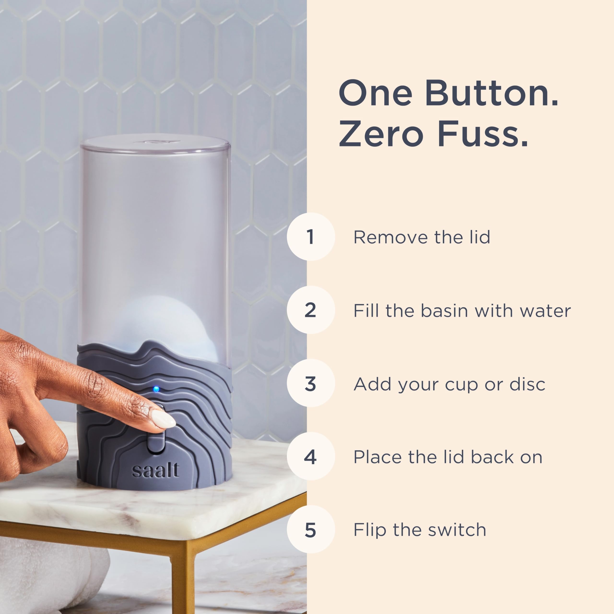 Saalt Steamer, vapeur en action, nettoyage efficace sans cuisson des coupes menstruelles et disques.