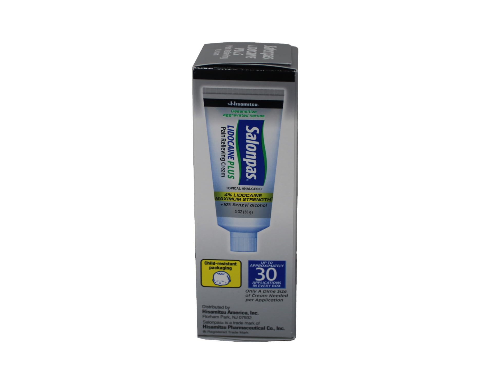 Application ciblée sur le dos avec Salonpas Crème Lidocaïne Plus.