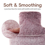 Ouverture large facilitant le remplissage de la bouillotte rose.
