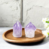 SAMSARI Améthyste, pointe violet clair, décor zen et énergie apaisante.