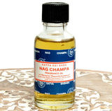 Satya Nag Champa dans diffuseur: ambiance méditative et relaxante.