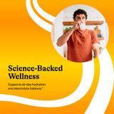 Sachet sans arômes Seeking Health Bâtonnets Électrolytiques Optimaux dans un verre d’eau.