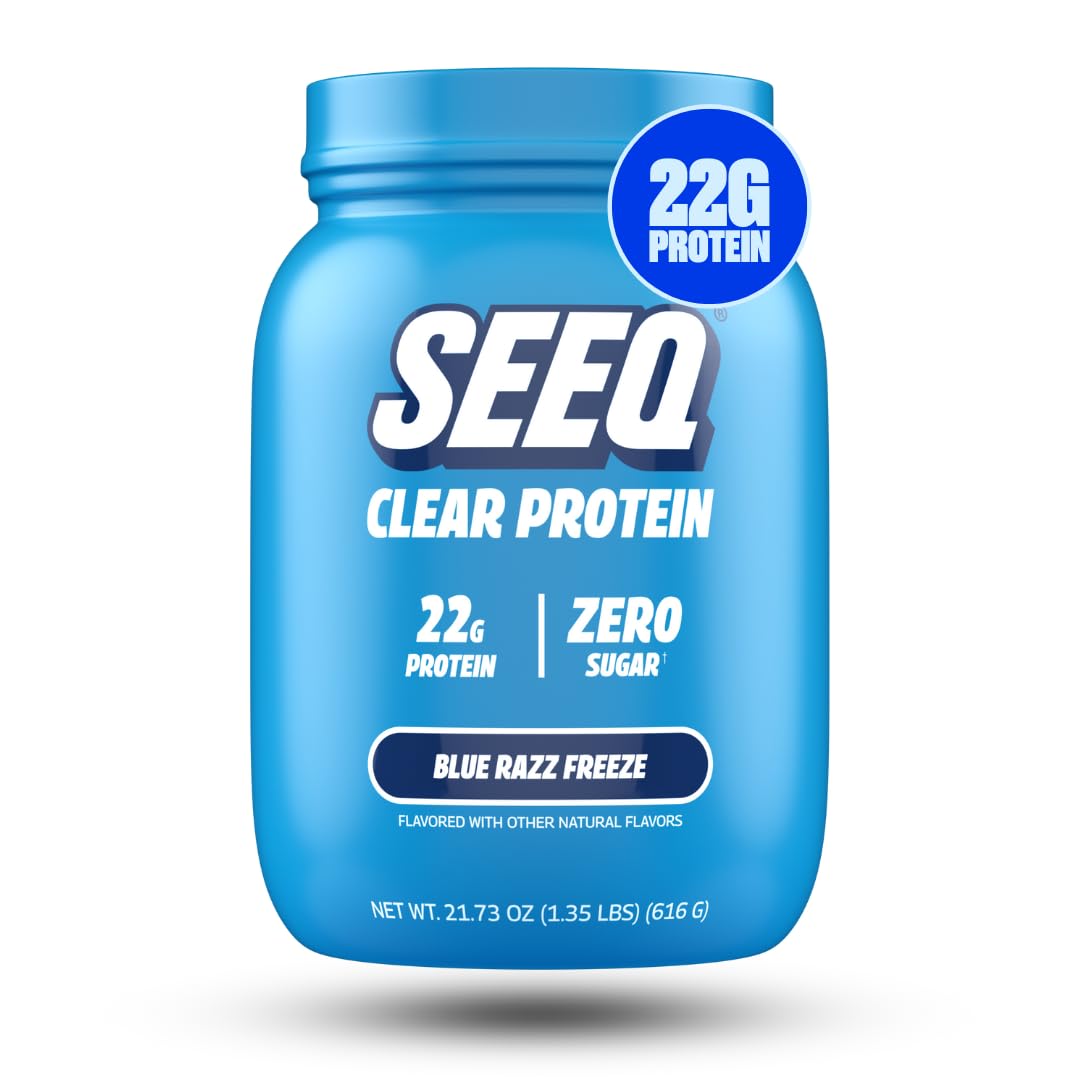SEEQ Poudre protéine claire Blue Razz dans un verre frais, post-entraînement rafraîchissant.