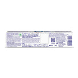 Dentifrice Sensodyne protège les dents sensibles pour un brossage confortable.