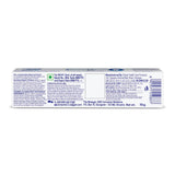 Texture crème du dentifrice Sensodyne Repair Protect prête à l’application sur la brosse