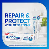 Positionnement dentifrice menthe avec brosse pour démonstration d’hygiène.