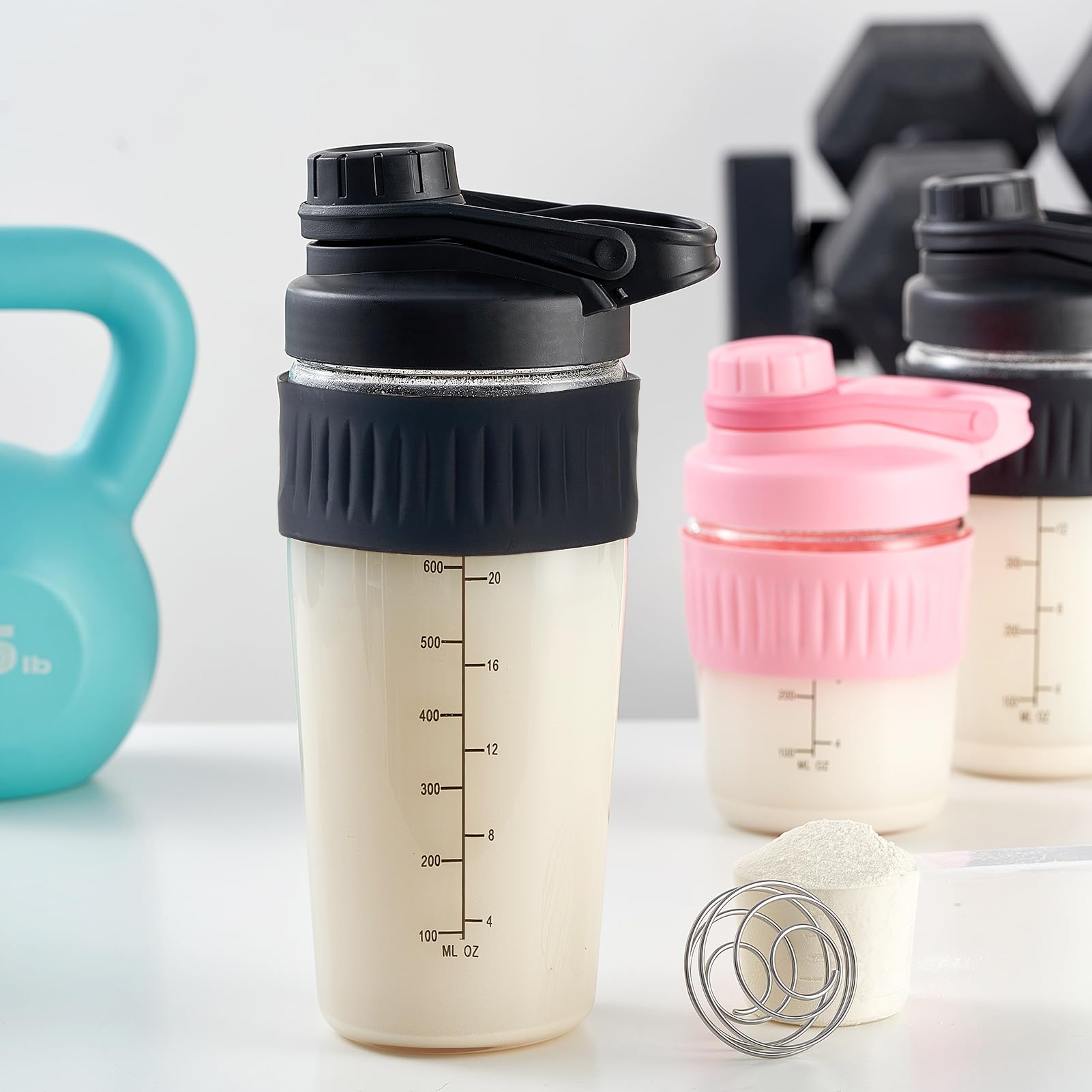 ShakeXpert utilisation en salle de sport, pratique et portable.