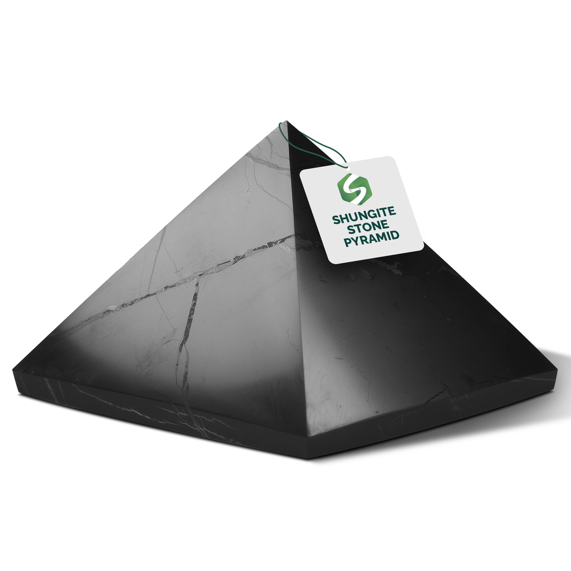 Pyramide Shungite World polie 50 mm pour énergie calme et centrage.