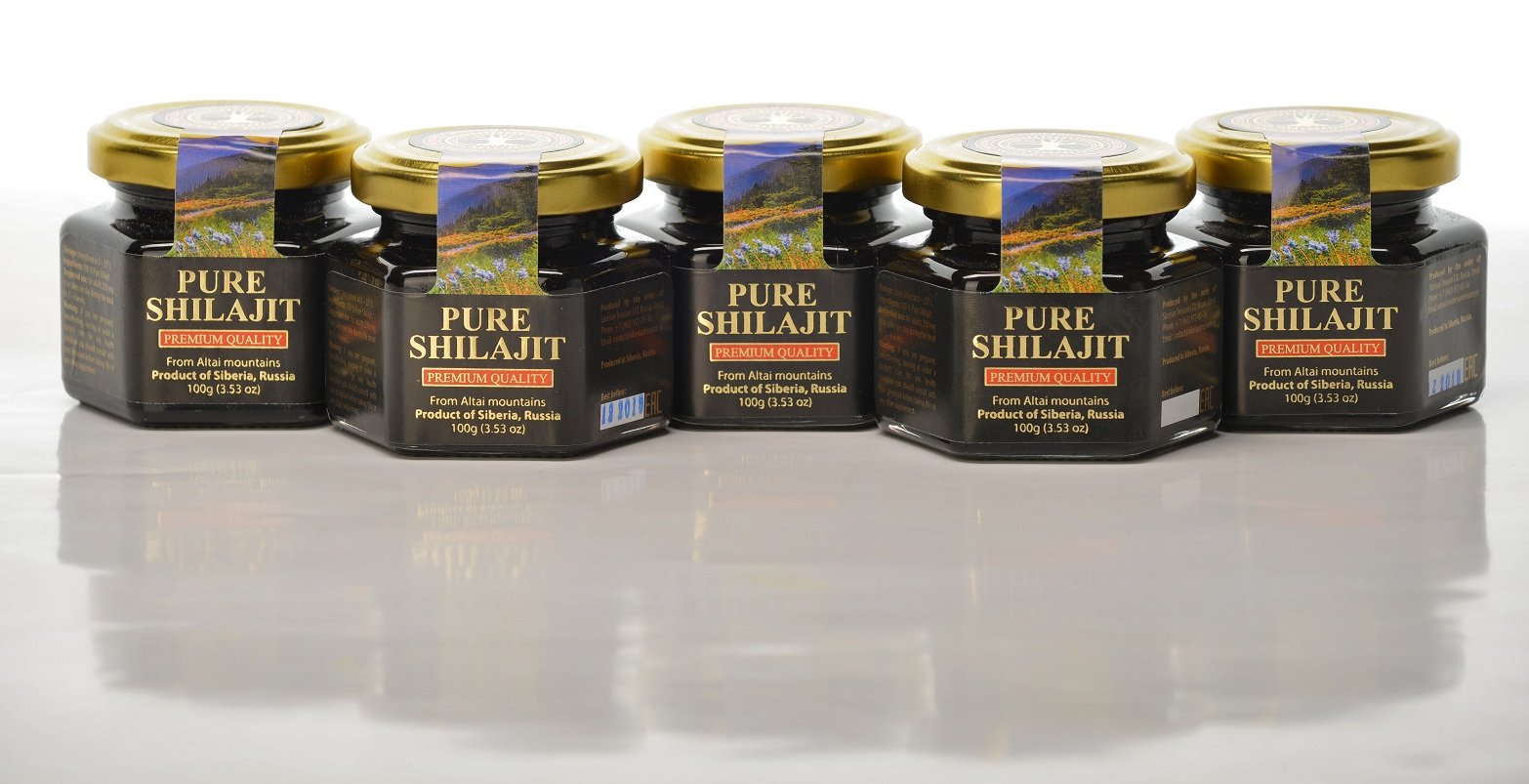 Texture riche de Shilajit pur prête pour vos rituels quotidiens.