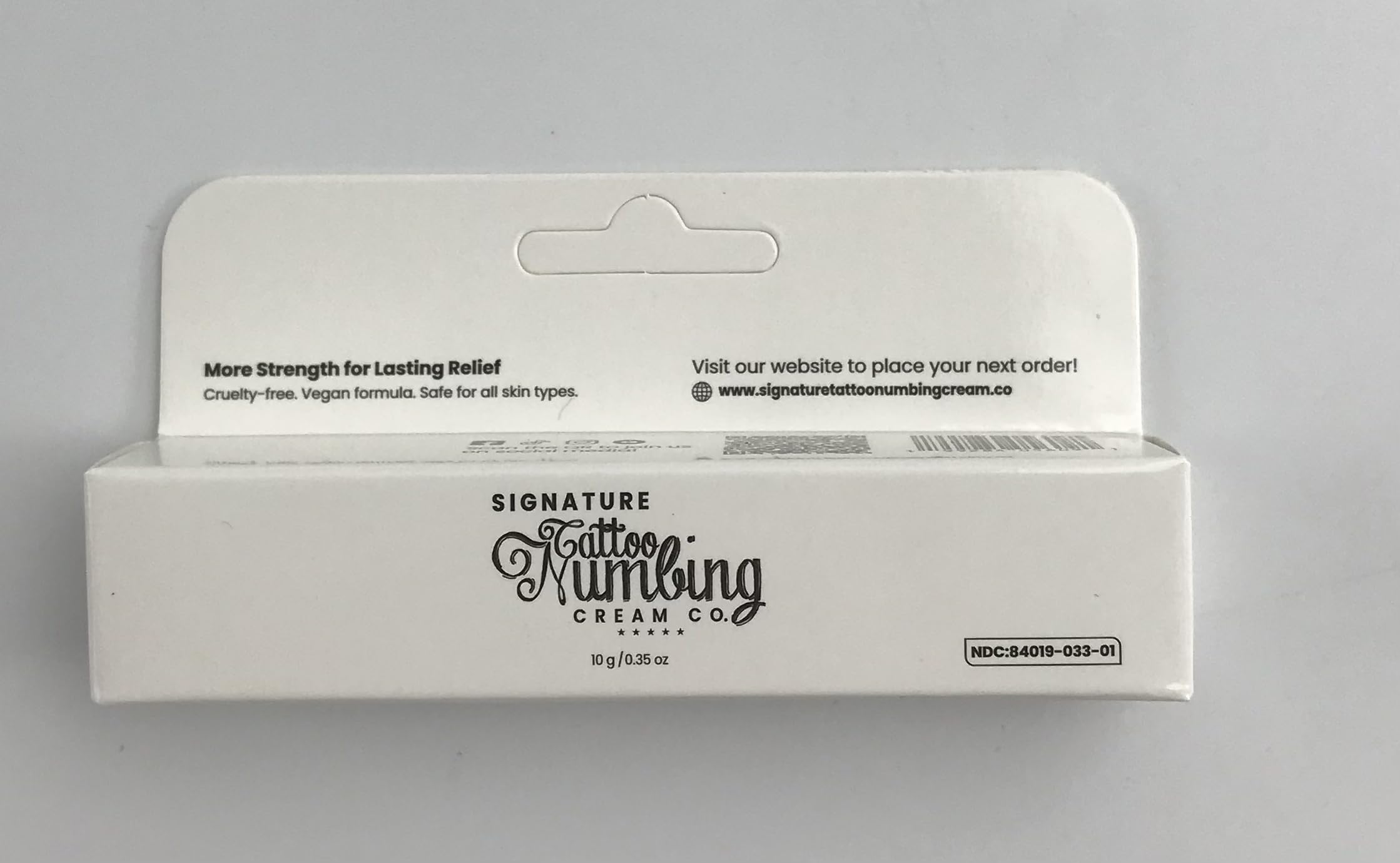 Tattoo Numbing Cream Co. – tube 10 g, pratique pour usage externe et mobilité.