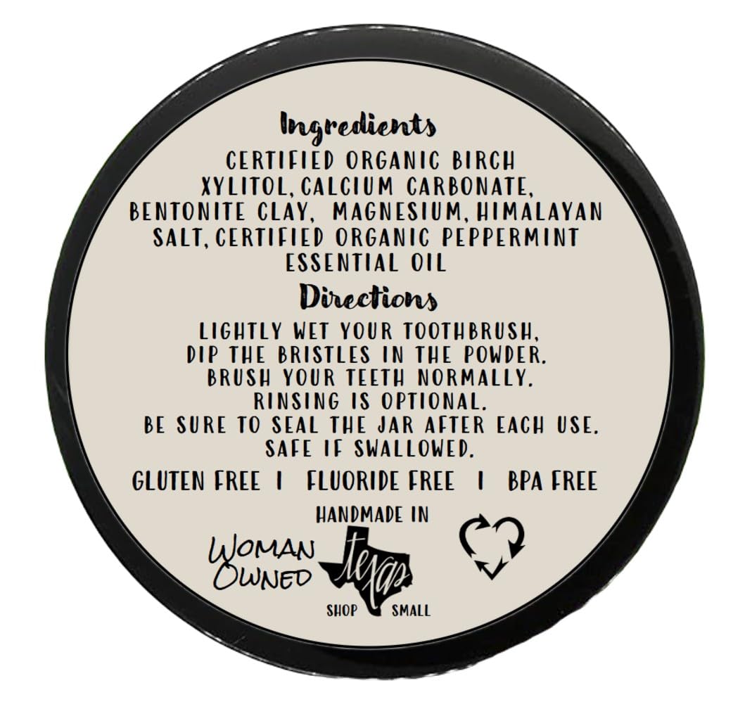 SIMPLY SOONEY poudre d'argile Bentonite pour une action minérale douce.