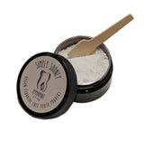SIMPLY SOONEY poud re dentifrice reminéralisante à la menthe bio pour une fraîcheur naturelle.