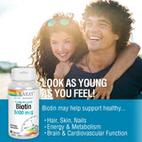 SOLARAY Biotine 5000 mcg, capsules sans gluten, confort quotidien.