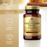 Solgar Glutathion réduit 250 mg, bouchon-dose, utilisation journalière simplifiée.