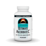 Source Naturals Ultimate Ascorbate C – poudre se mélange facilement dans l'eau pour une boisson vitaminée.