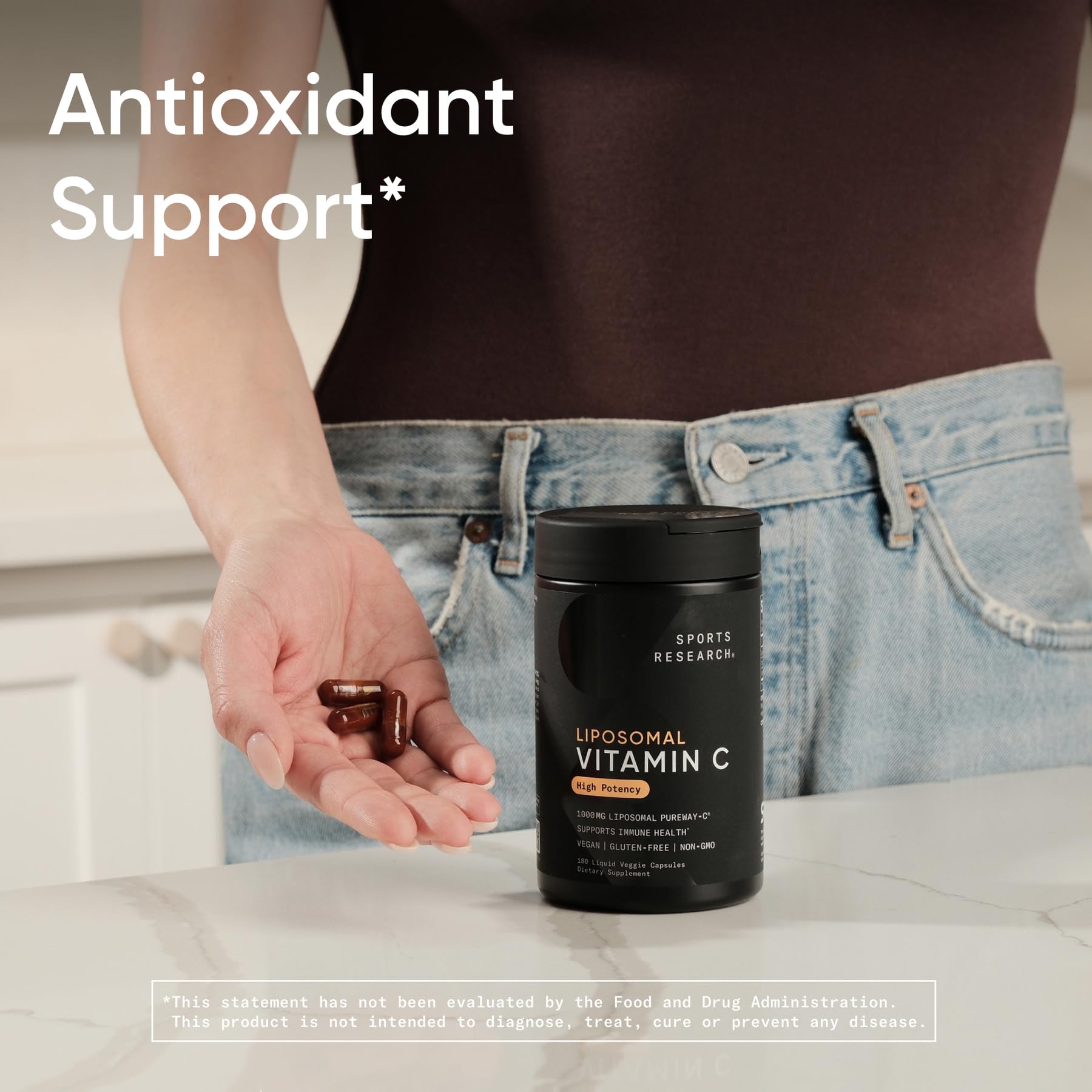 Sports Research vitamine C liposomique, complément pratique pour le bien-être quotidien.