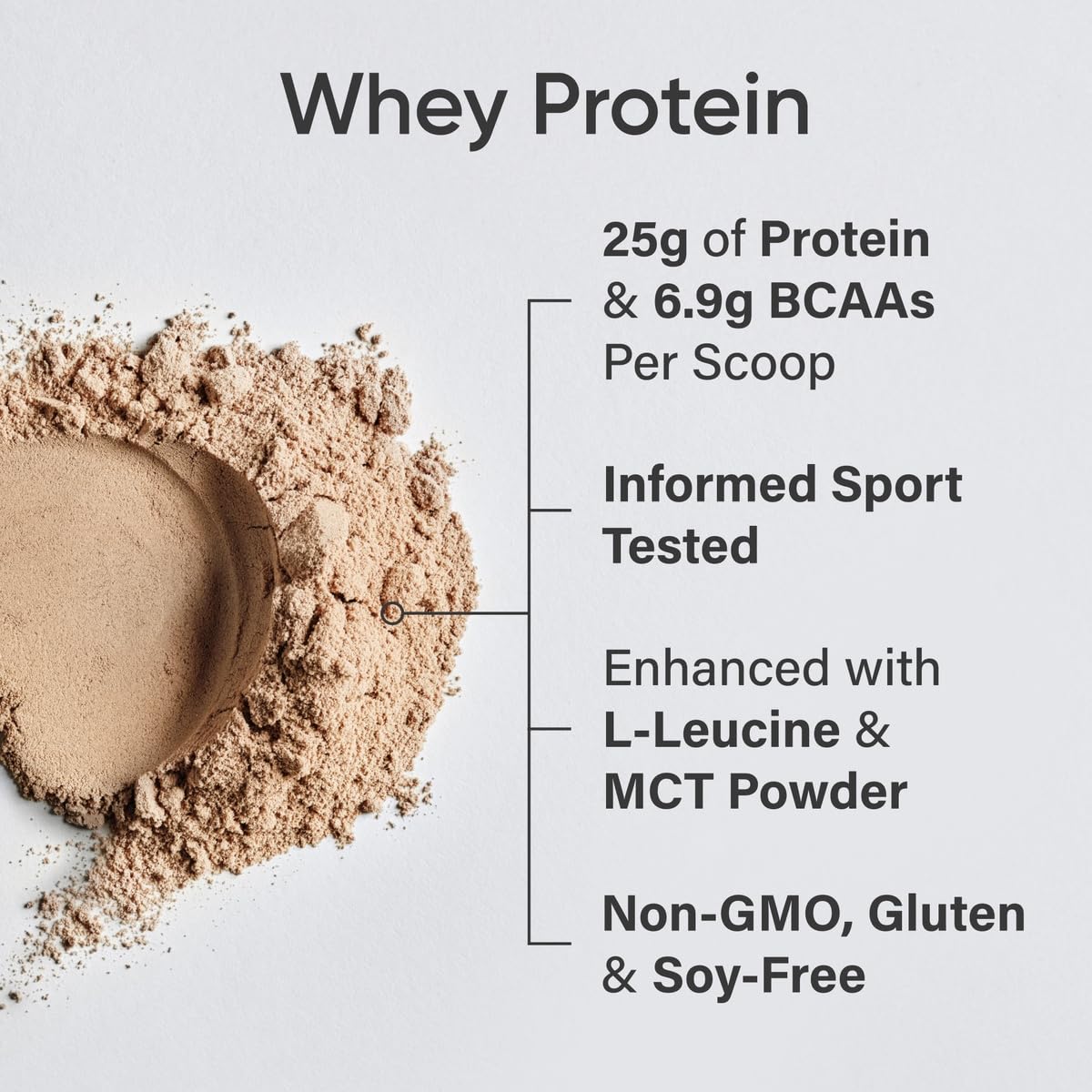 Mélange smoothie maison avec goût chocolat pour soutien nutritionnel après l'entraînement.