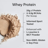 Mélange smoothie maison avec goût chocolat pour soutien nutritionnel après l'entraînement.