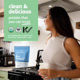 Poudre Sprout Living Protéine Plantes Original prête à être ajoutée à une boisson.