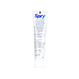 Texture crémeuse du dentifrice Spry xylitol menthe pour un brossage agréable.