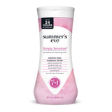 Summer's Eve Simply Sensitive – bouteille prête pour une hygiène intime quotidienne en douceur.