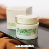 Sun Chlorella Crème Visage CGF Nutrition pour nourrir en profondeur.