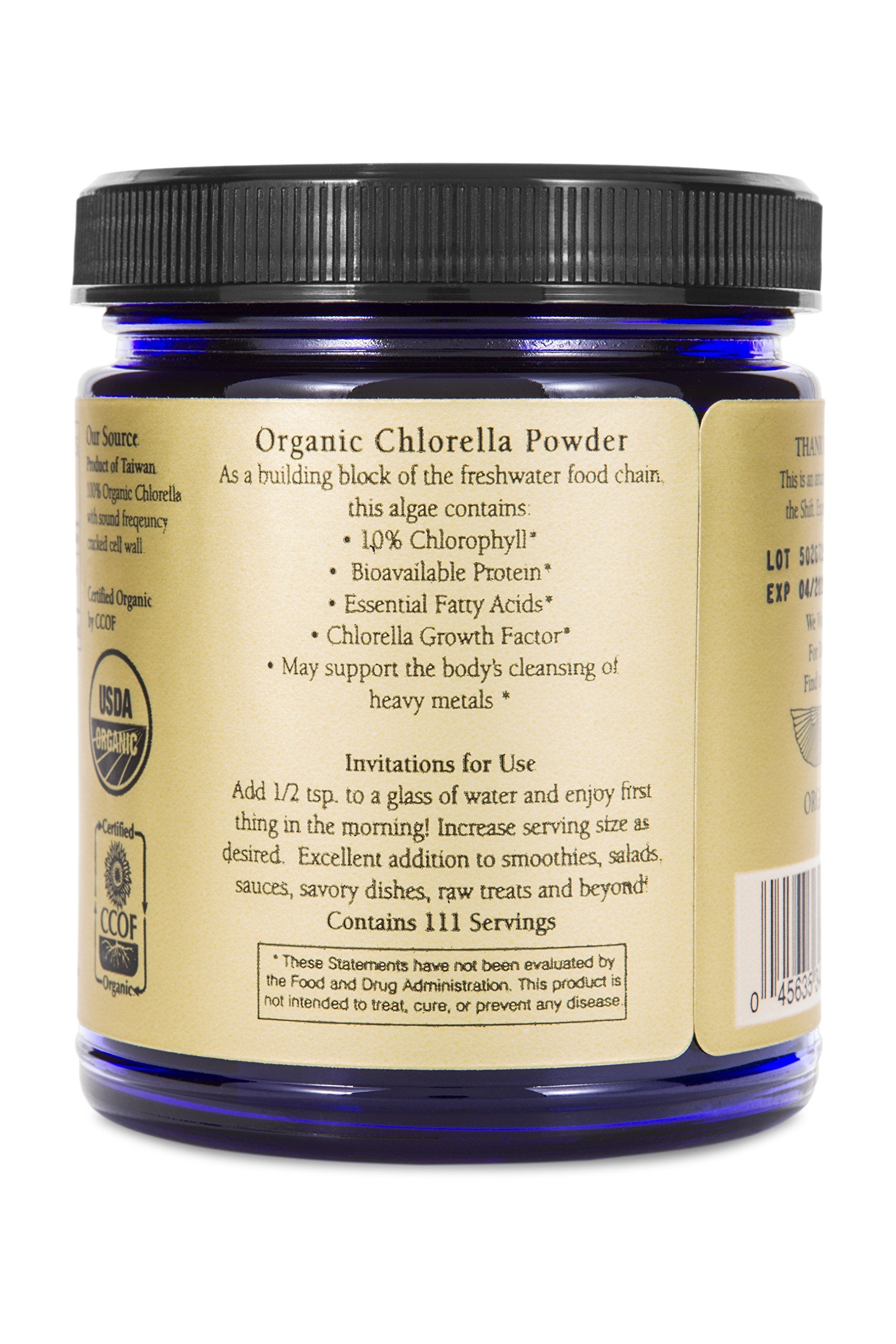 Sun Potion chlorella poudre 111g verre d'eau matin riche en nutriments.